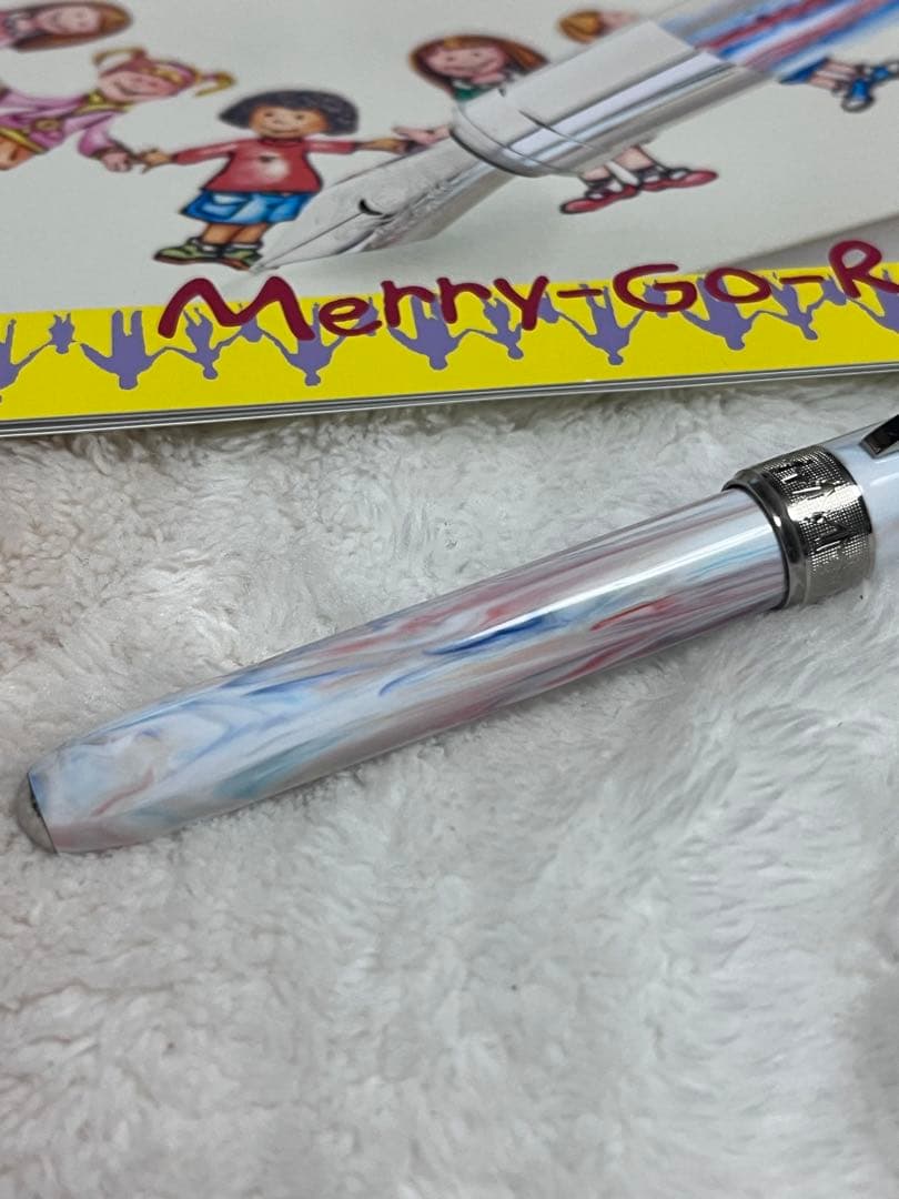 ☆廃盤 未使用品 ヴィスコンティ メリーゴーランド 万年筆 ニブF☆