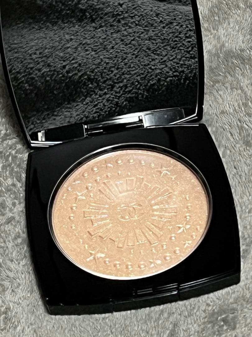 CHANEL DIAMOND DUST ハイライター