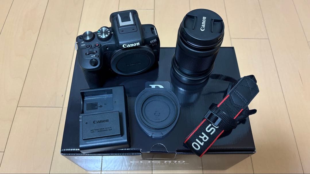 EOS R10 RF-S18-150 IS STM レンズキット ＋レンズ保護付