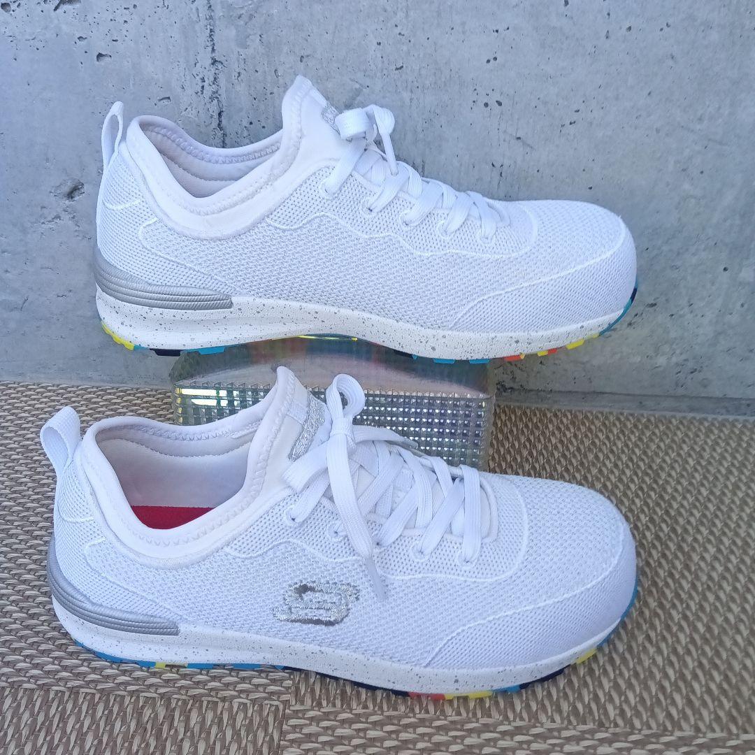 【試着程度】SKECHERS スケッチャーズ安全靴 先芯入り ラメ 24 白