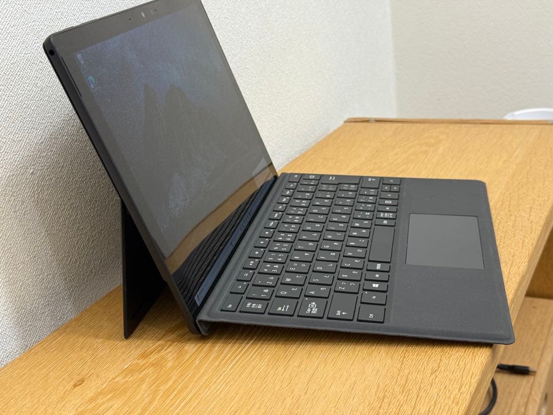 Surface Pro7 i7/16GB/256GB ブラック タイプカバー付き
