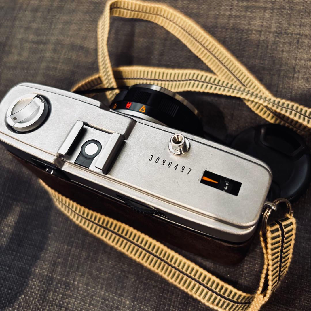 OLYMPUS TRIP 35 オリンパス トリップ フィルムカメラ フィルム付