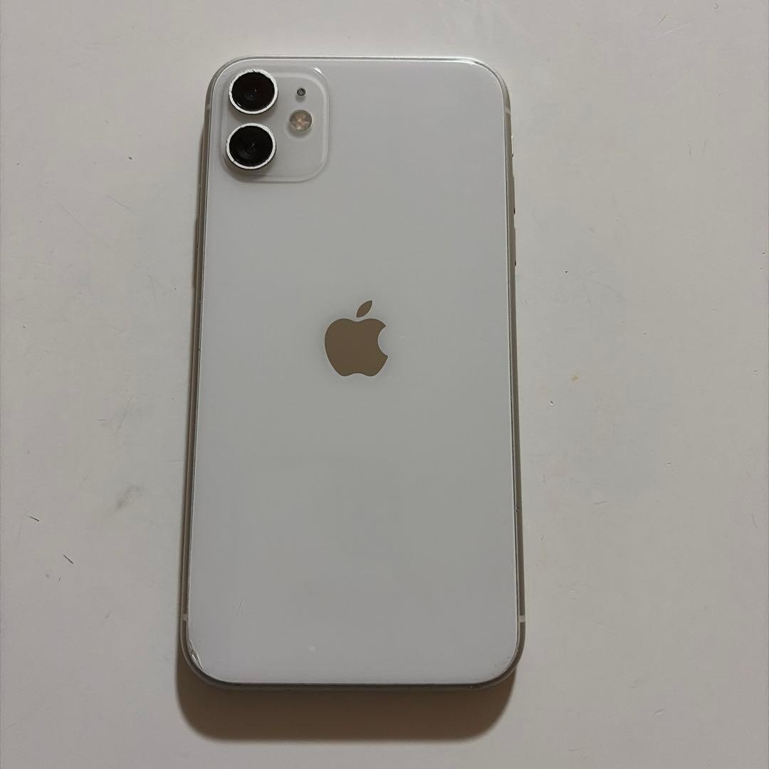 iPhone 11本体 画面ひび割れ バッテリー79%