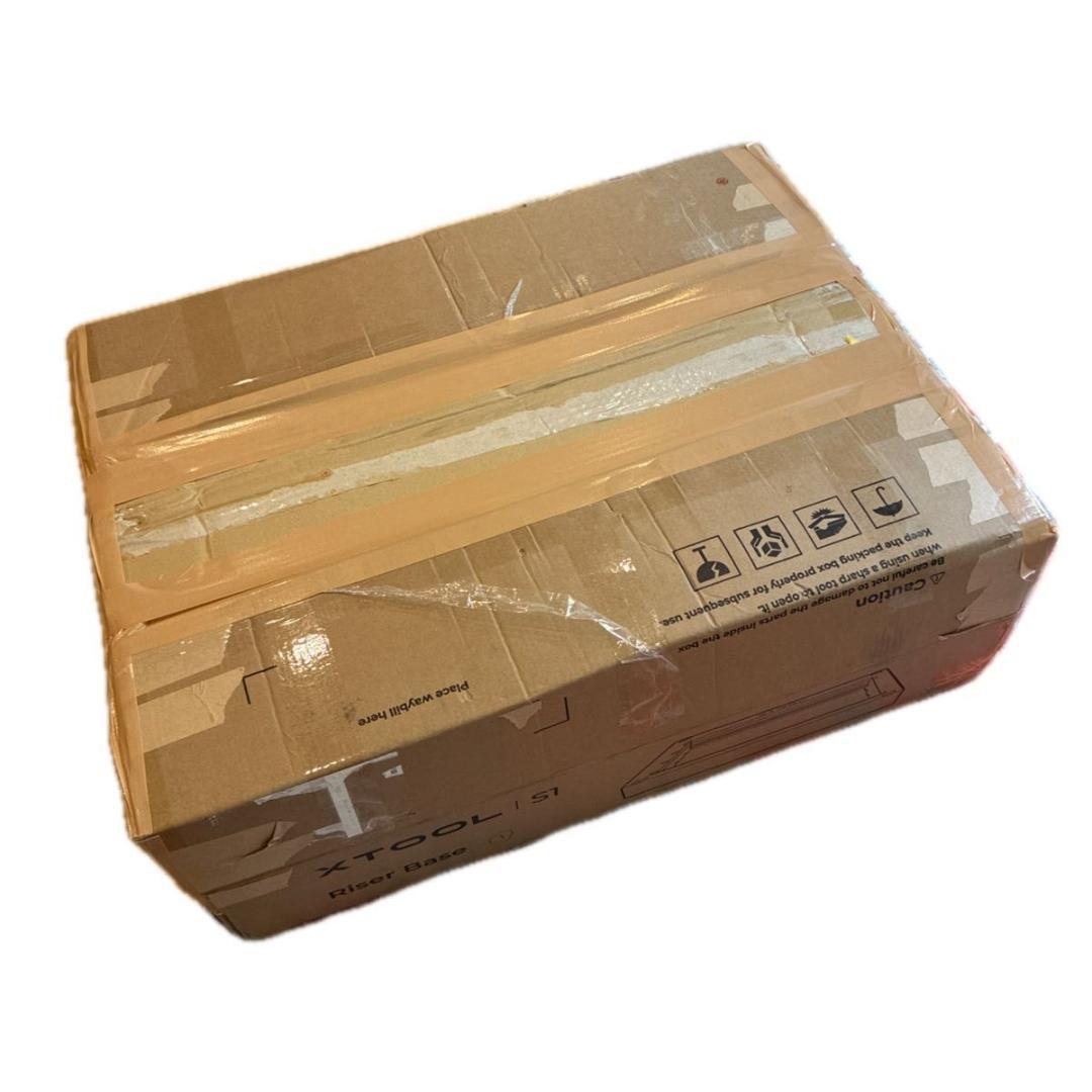 xTool S1 40W レーザー彫刻機 エアアシストとハニカムパネル付き