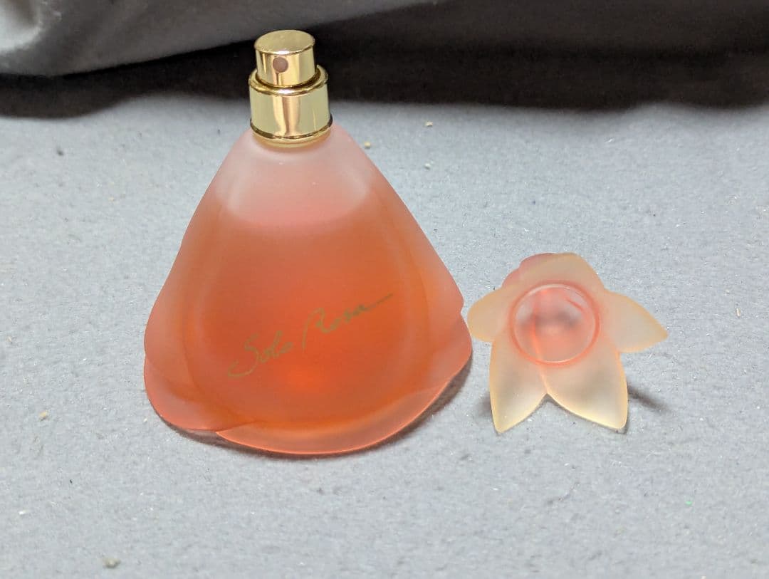 希少入手困難ルチアーノソプラーニソロローザオーデトワレ90ml