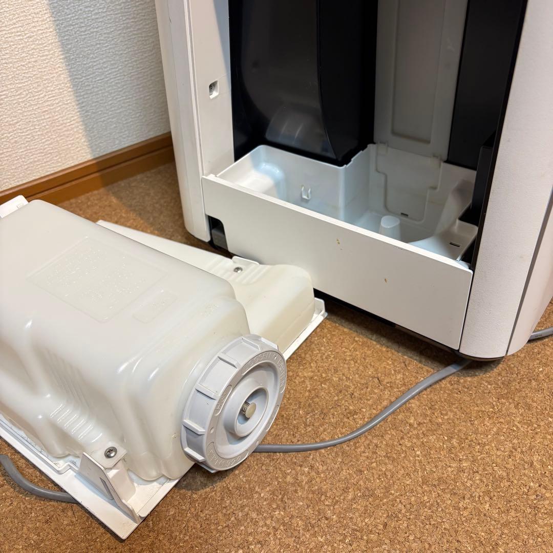 【現状品】SHARP シャープ 加湿空気清浄機 KI-JP100-W 2019年