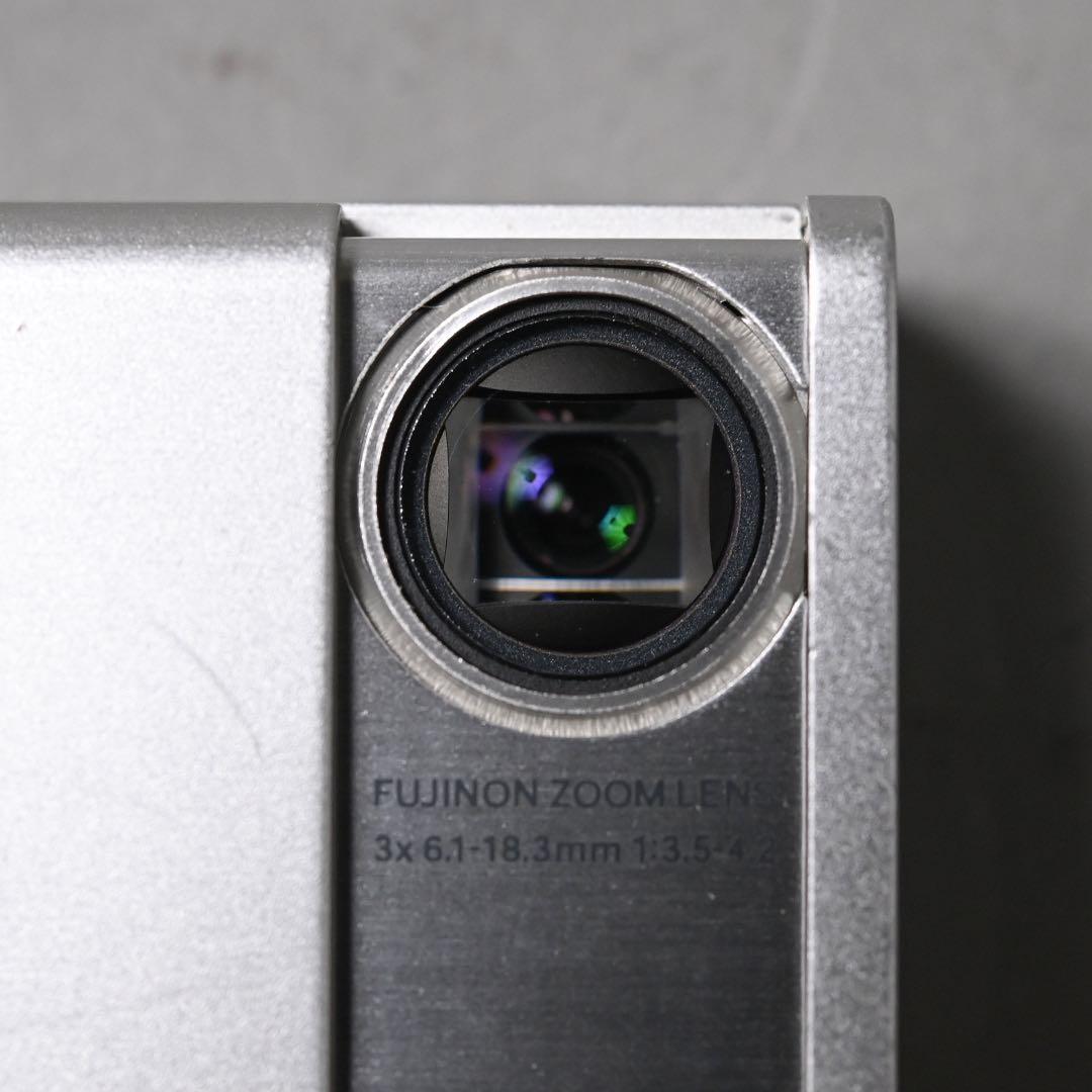 FUJIFILM FinePix Z1シルバー【実動品】xDカード512MB付き