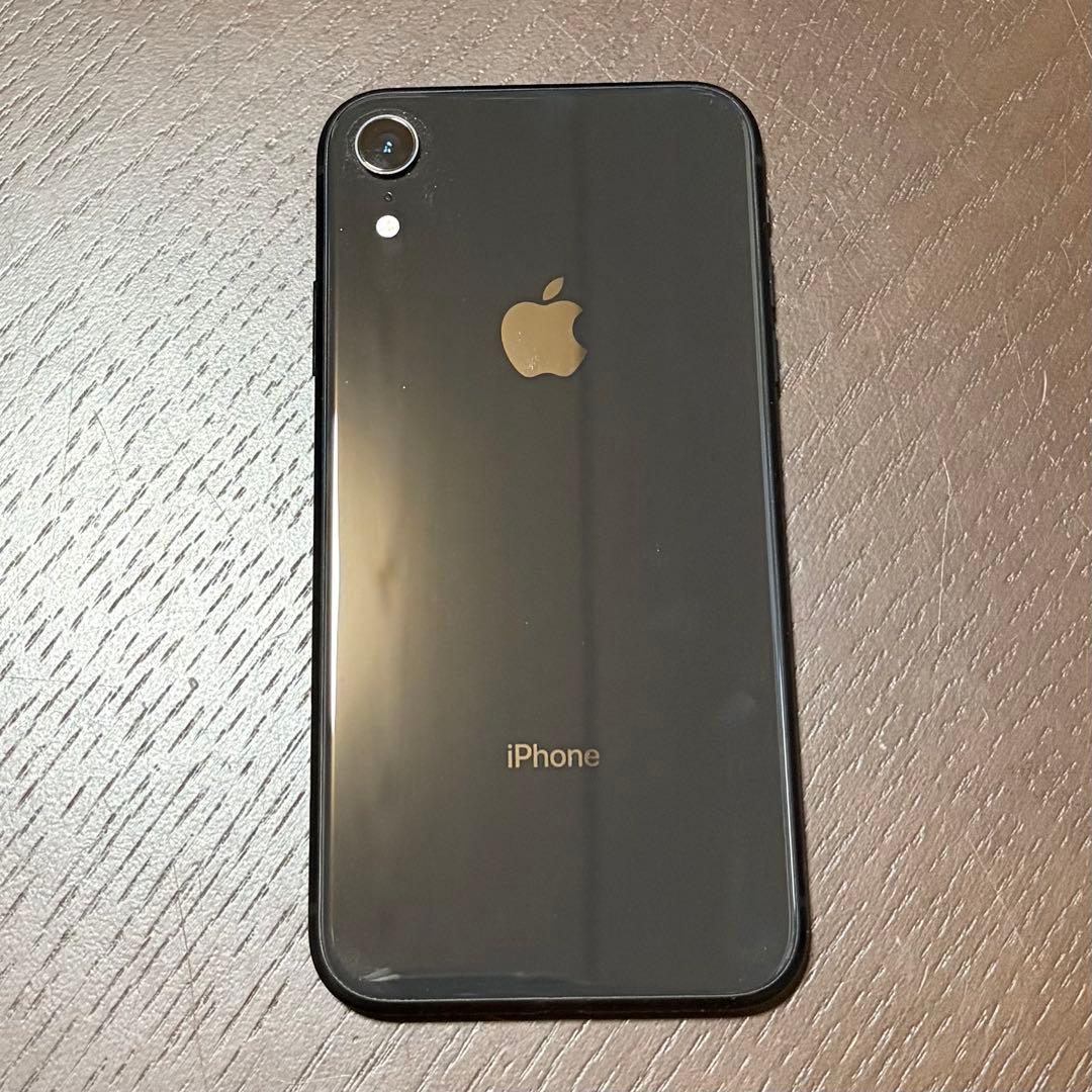 iPhone XR 64GB ブラック SIMロック解除済み 利用制限◯ 箱あり