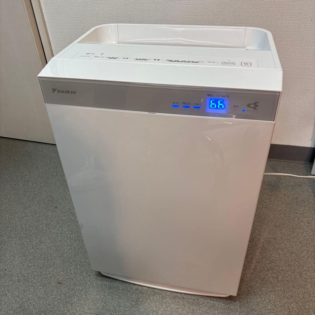 美品　2019年式　ダイキン製　空気清浄機　MCK70XY-W