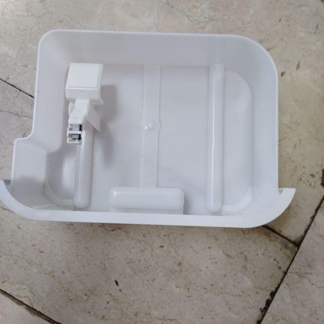 ホワイト衣類乾燥機 電気式