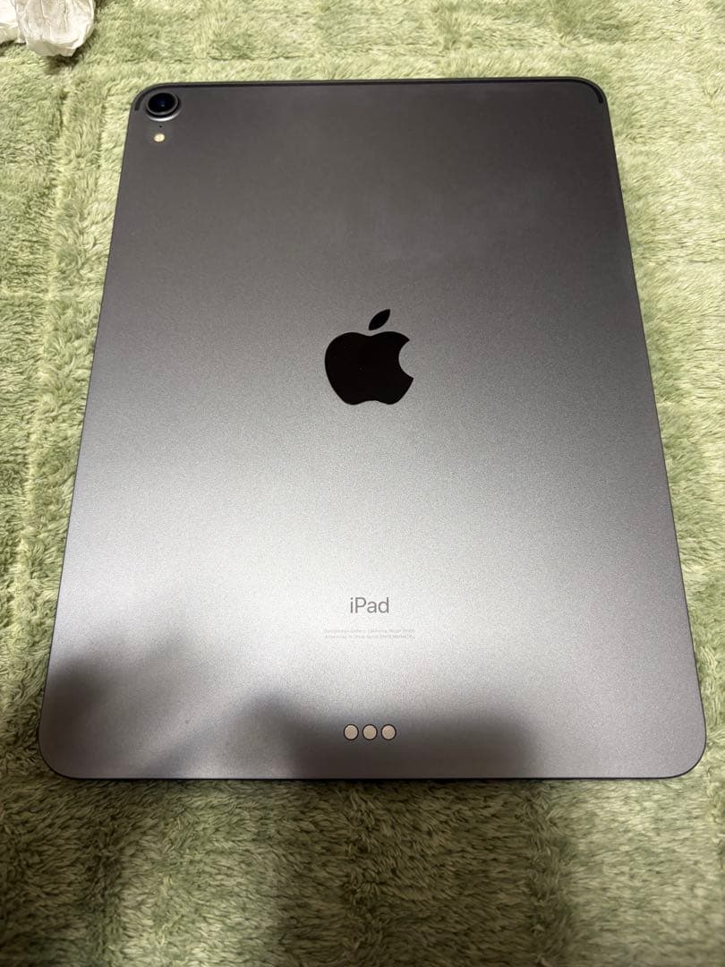 あさひ　 Apple iPad スペースグレー 本体とカバー付き