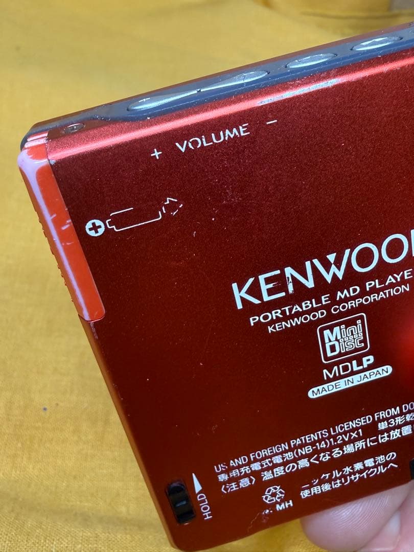 【完動品】 KENWOOD MDプレーヤー DMC-T55　オレンジ