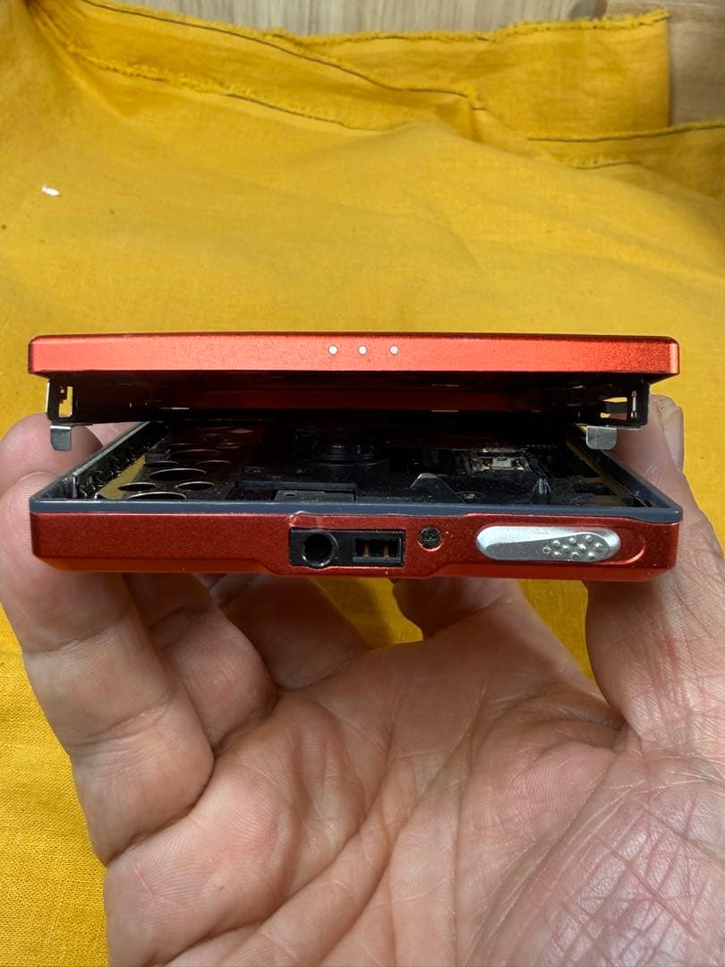 【完動品】 KENWOOD MDプレーヤー DMC-T55　オレンジ