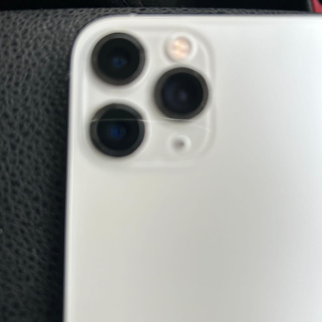 iPhone 11 Pro Max 256GB ホワイト Docomo