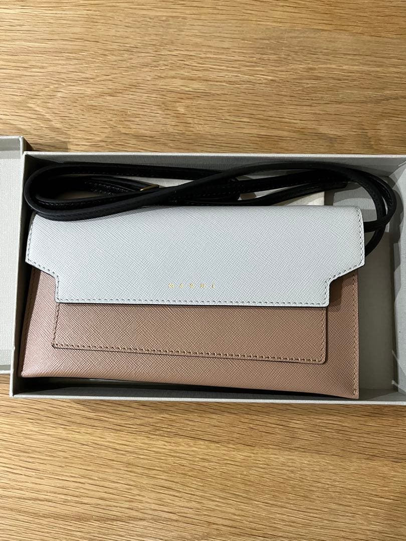 MARNI マルニ MARNI ショルダーウォレット 財布 ショルダーバッグ