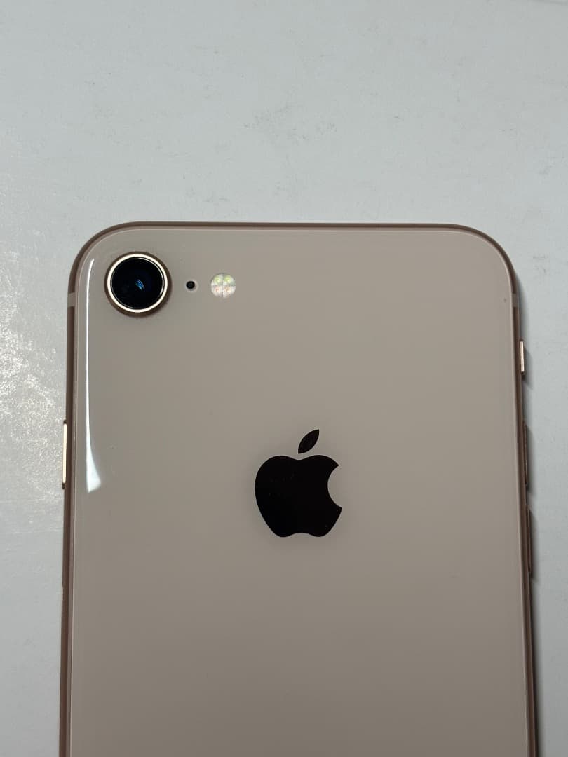 Apple iPhone 8 ゴールド 64GB 本体のみ