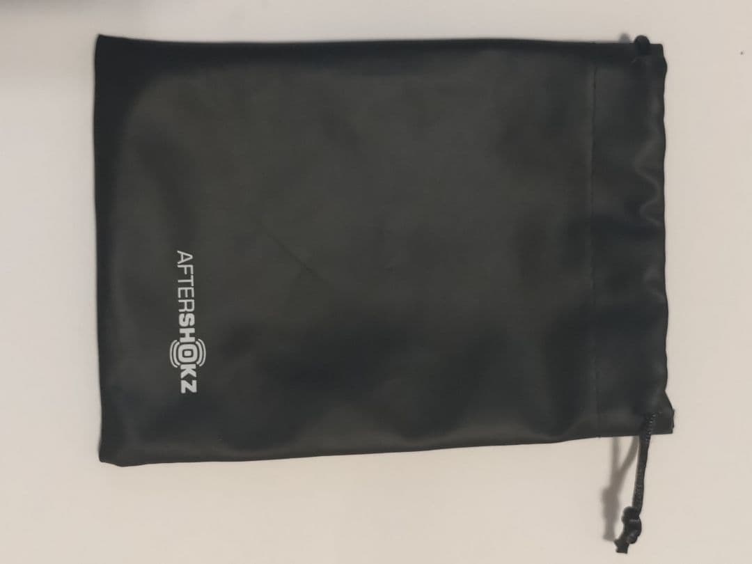 AFTERSHOKZ Titanium 骨伝導イヤホン 青