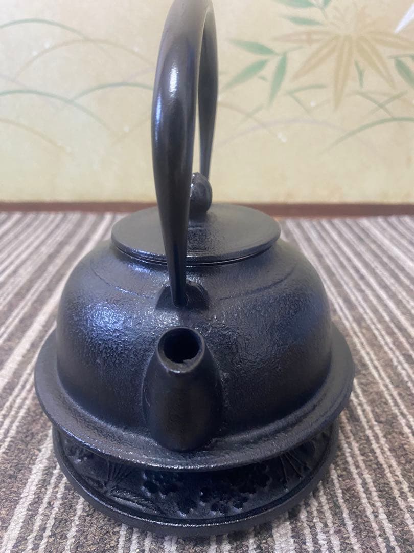 日本製　未使用　保管品　鉄瓶 急須 南部鉄器 茶道具茶器 金属工芸 鉄器 アンテ