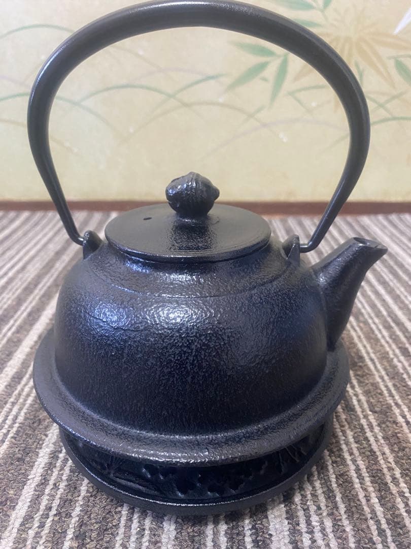 日本製　未使用　保管品　鉄瓶 急須 南部鉄器 茶道具茶器 金属工芸 鉄器 アンテ