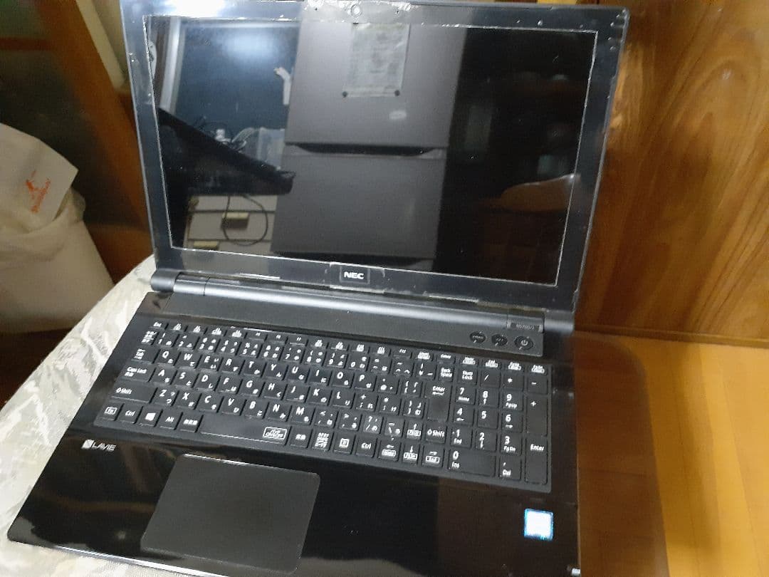 LAVIE 15.6インチ ノートPC 本体 ACアダプター付き