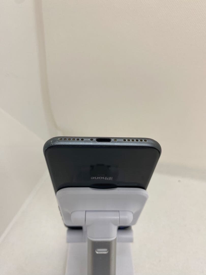 iPhone 8 64GB SIMフリー 47253