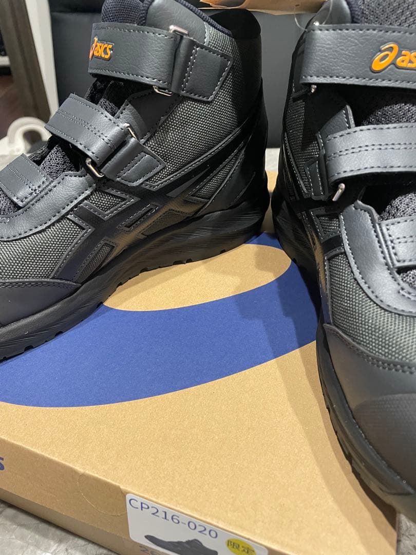 限定カラー27.0 アシックス WINJOB CP216 TOUGH 安全靴