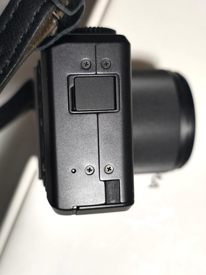 SIGMA DP3 Merrill 、純正フード、ボディースーツ 、フィルター等