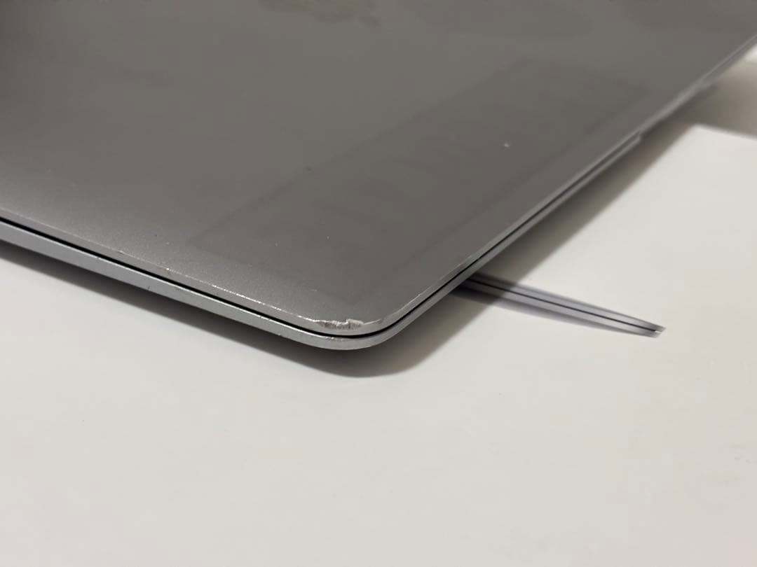 MacBook Air 13インチ　M1 256GB 8GB 2020