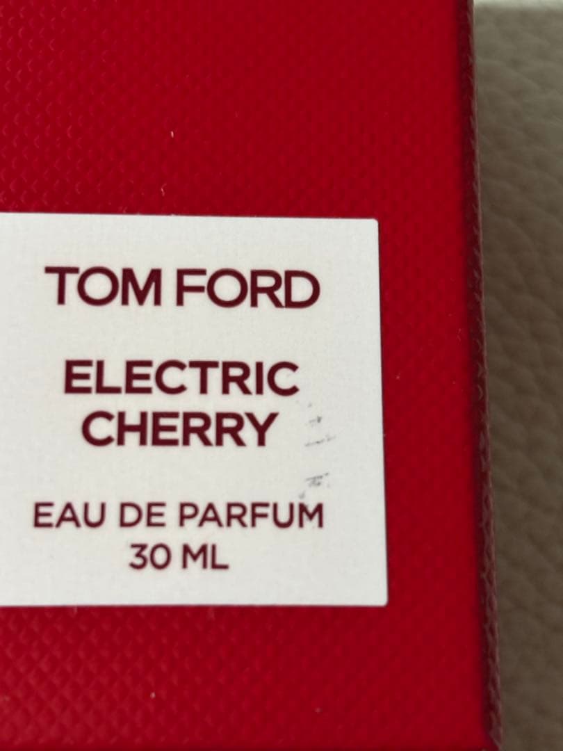 トムフォードTOMFORDエレクトリックチェリーオードパルファム30ml