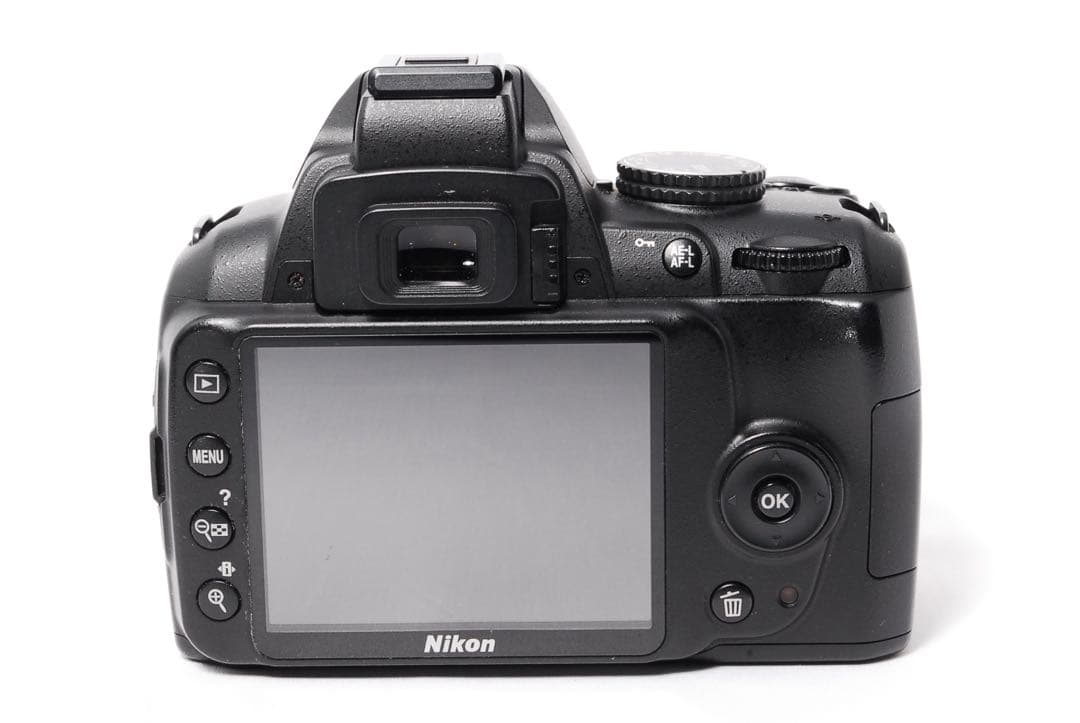 すぐ使える◆Nikon D3000◆一眼レフカメラ◆スマホ転送◆手ぶれ補正レンズ