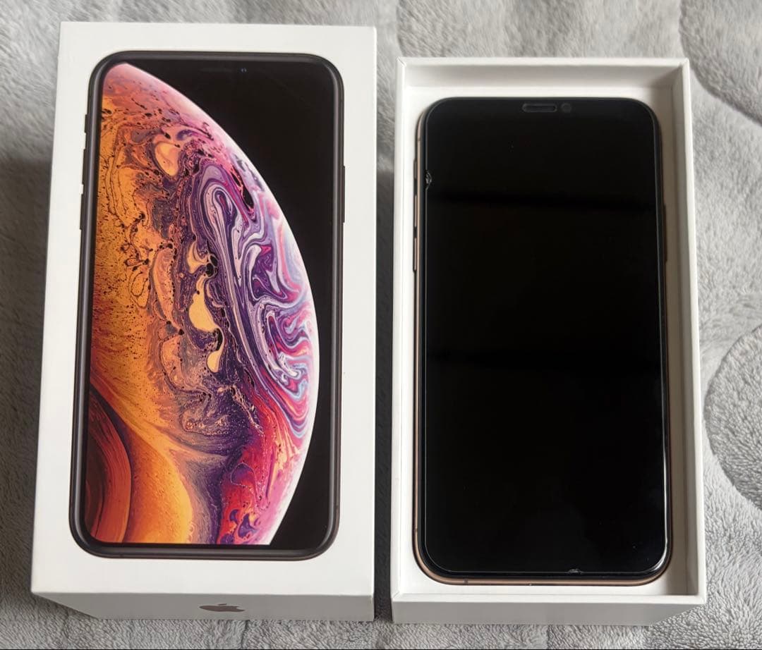 iPhoneXS 64GB ゴールド