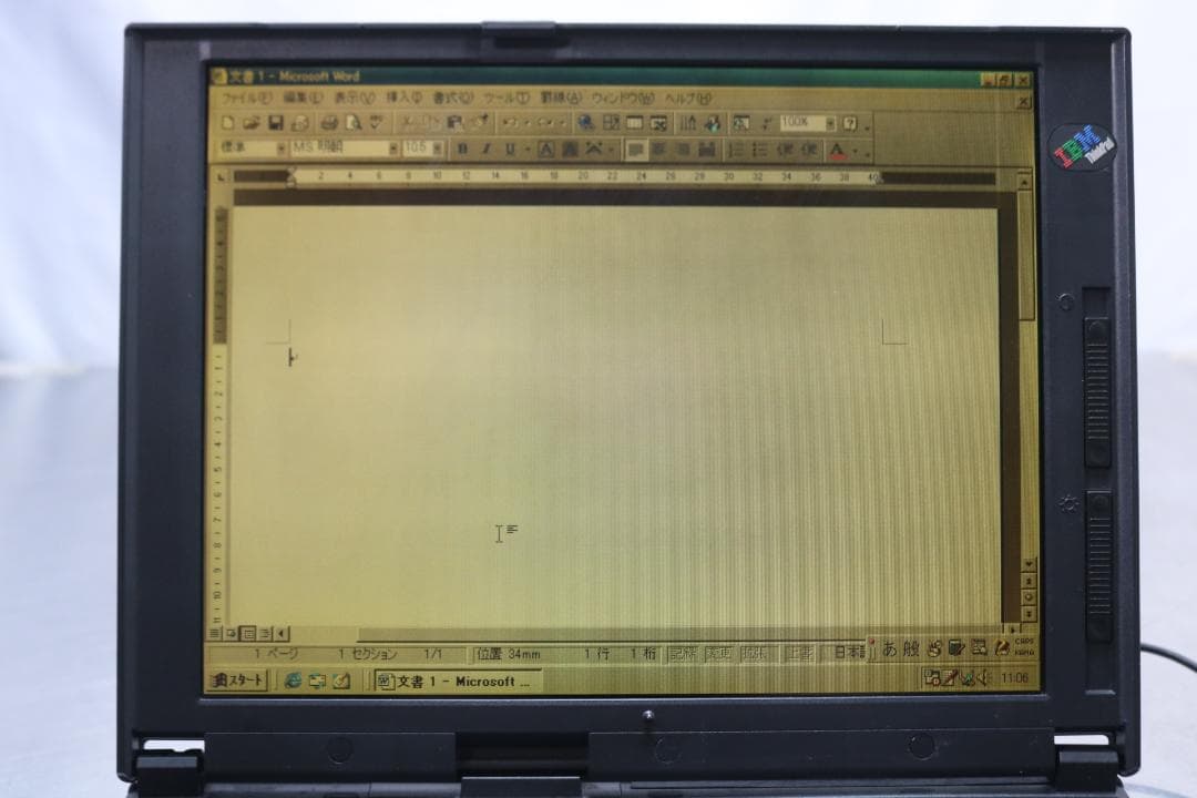 IBM ThinkPad 560X WIN98　稼働品
