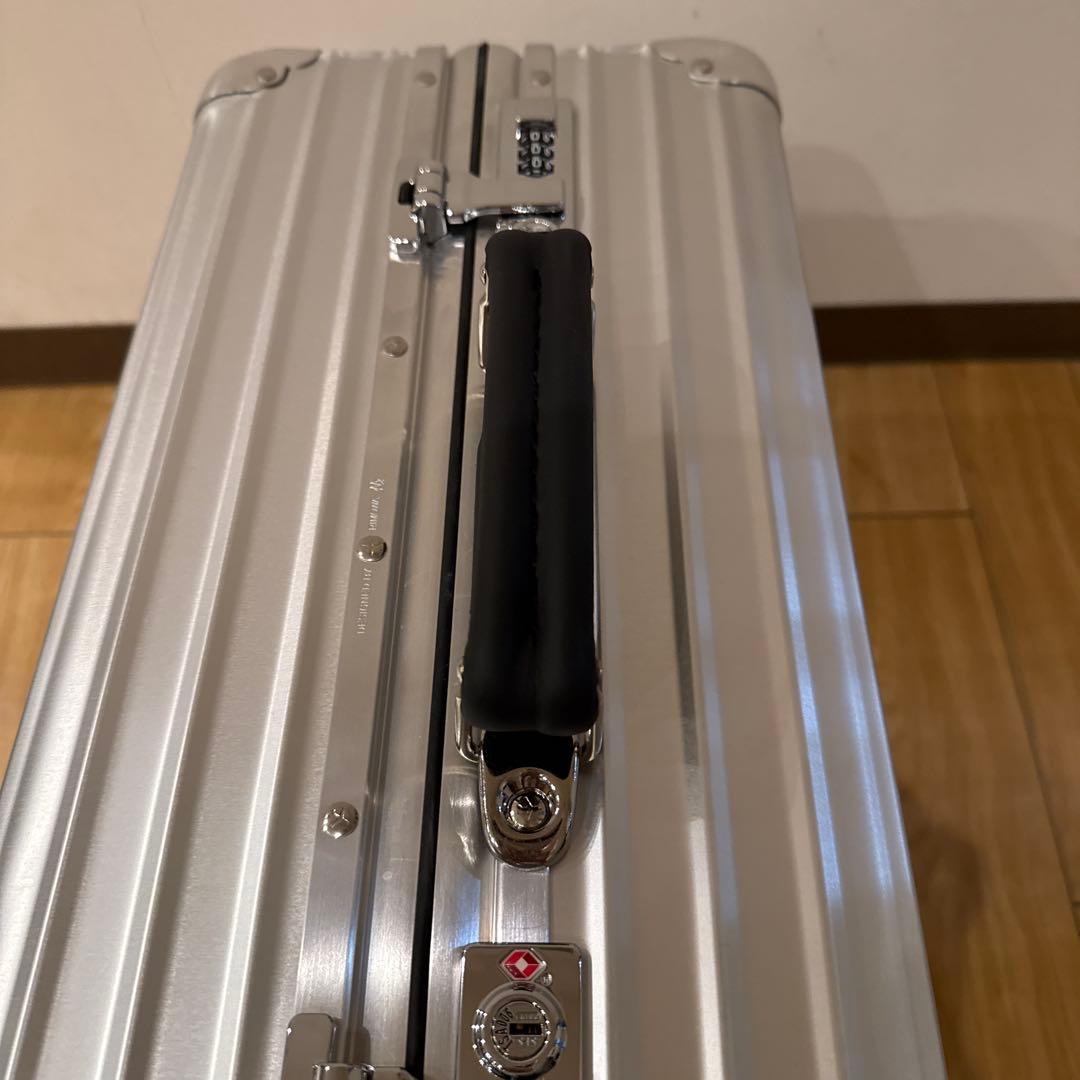 RIMOWA リモワ　キャリーバック　キャビン
