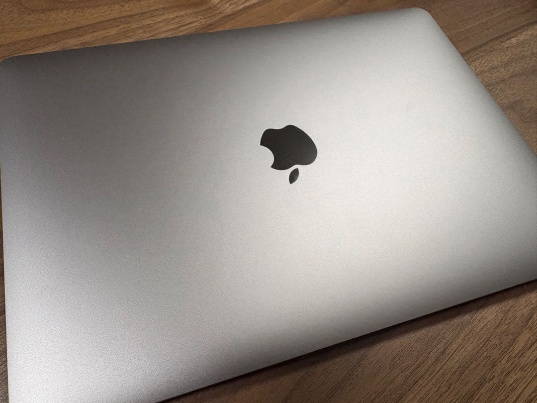 Macbook Air Retina 2020 Core i5 13インチ