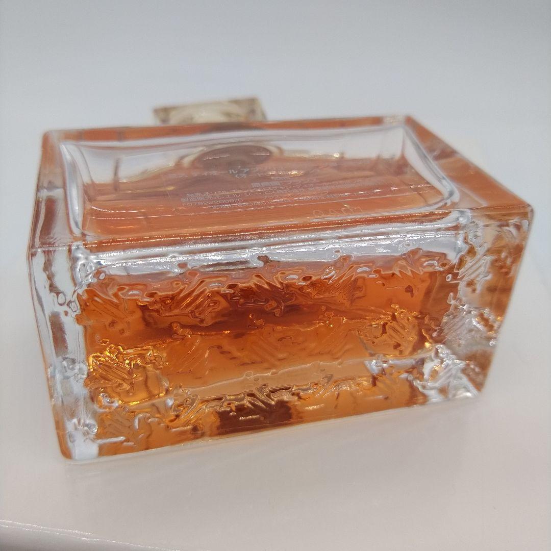 ディオール　アブソリュートリー　ブルーミング　オードゥ　パルファン　50ml