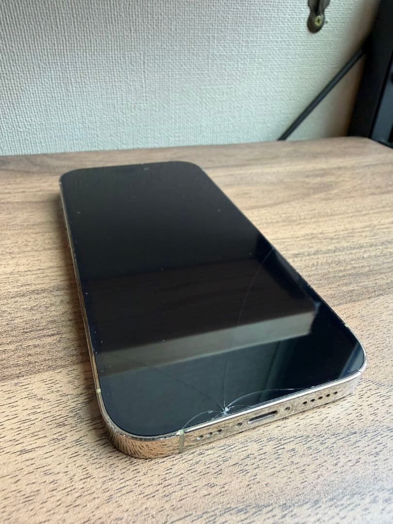 スマートフォン本体 iPhone14pro 256gb