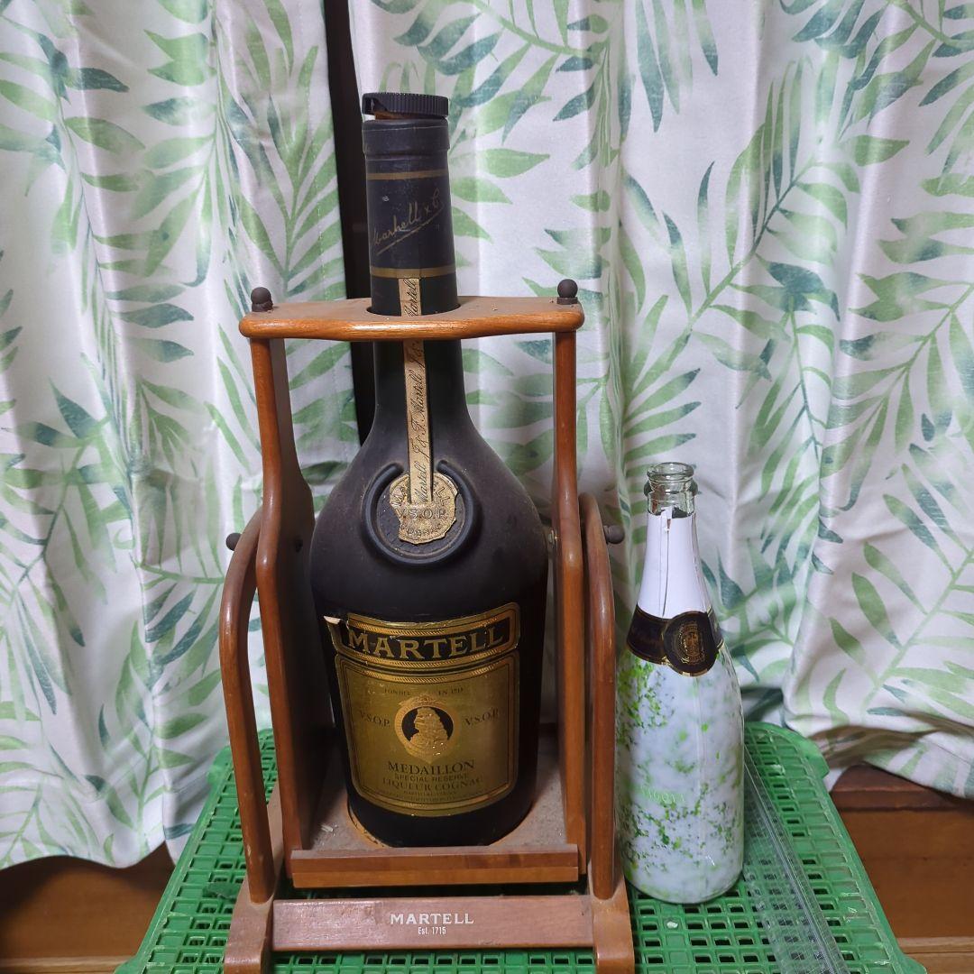 古酒　martell　マーテル　容量不明