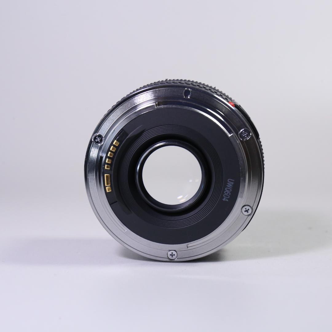 ☆美品☆ Canon EF 35mm F2 レンズ　単焦点　フルサイズ　＃351