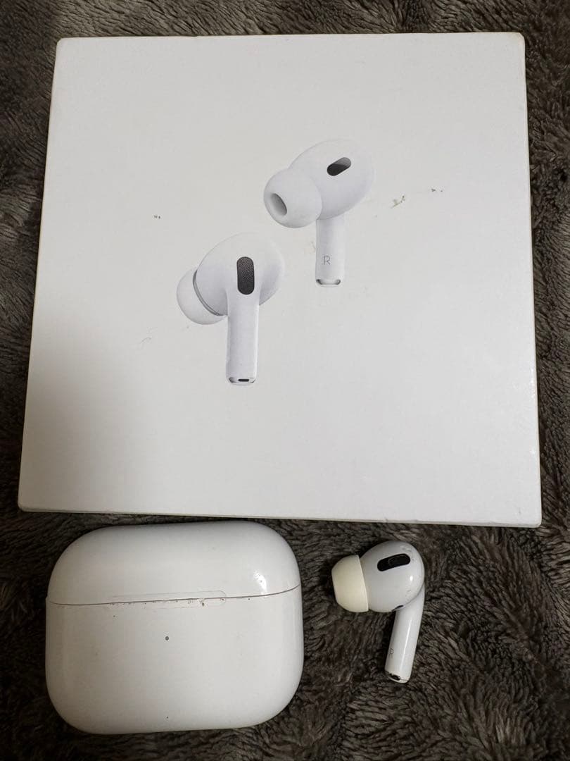 AirPods Pro 右耳＋充電ケース 箱 ケーブル付き
