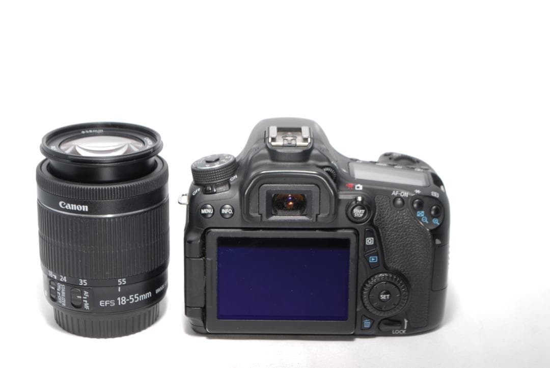 ✨Canon EOS 70D ✨高性能モデル✨高速AF＆手ぶれ補正✨一眼レフ