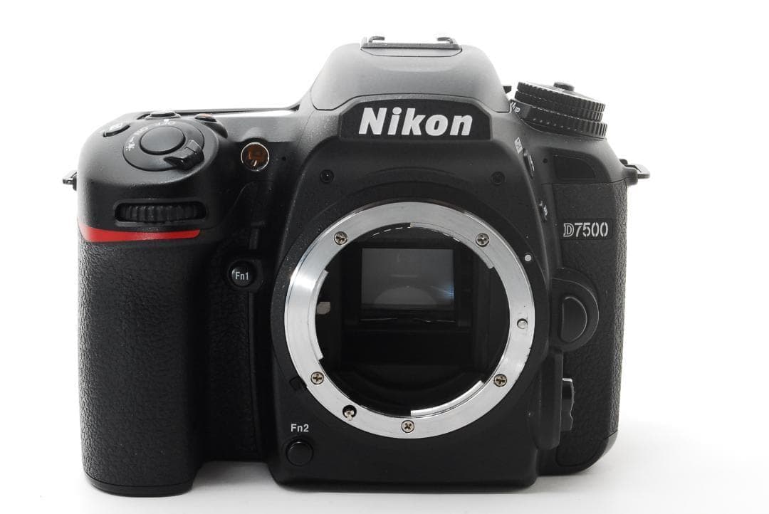 Nikon D7500 18-140mm VR Wi-Fi 低ショット約1万回