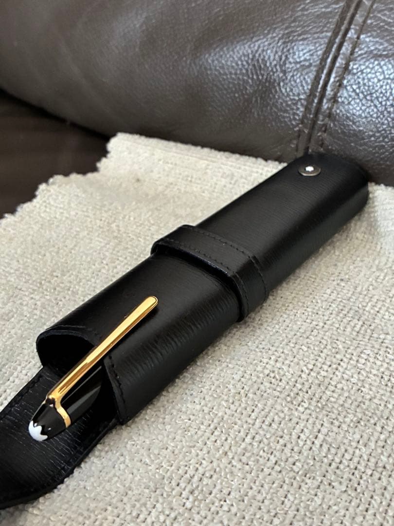 ◾️極美品◾️MONT BLANC モンブラン◾️ 黒革製◾️1 本／2本差し◾️