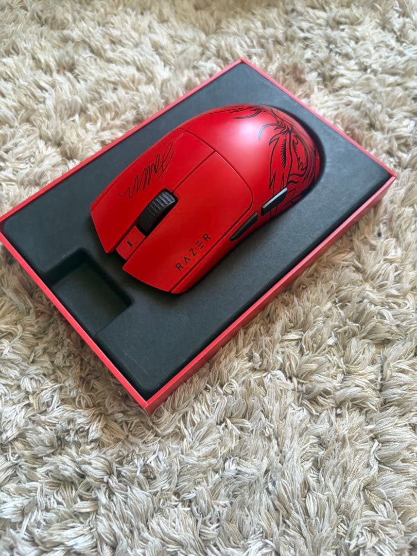 Razer Viper V3 Pro Faker Editionマウス 本体