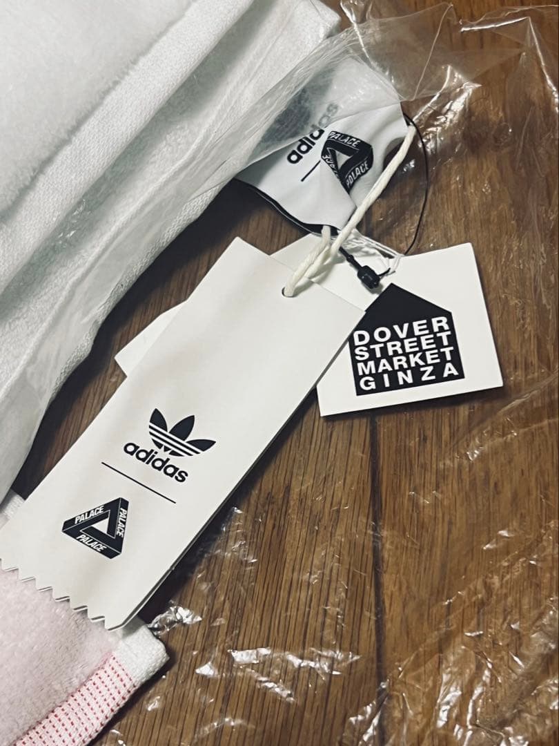2018SS PALACE × adidas ビーチタオル