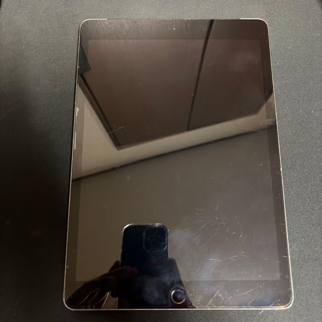 化*様 iPad（第7世代） スペースグレー