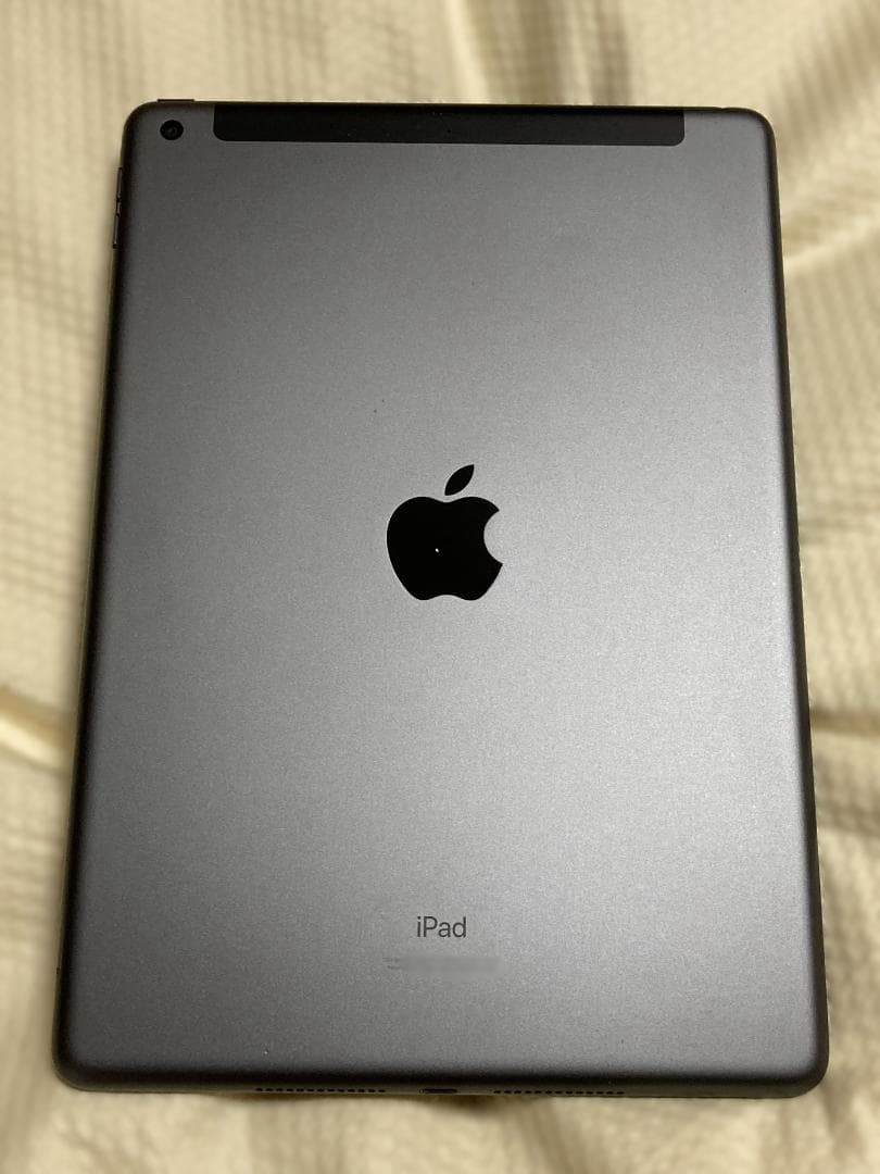 ◆❖ Apple iPad 8世代 セルラー32GB 本体 スペースグレー ❖◆