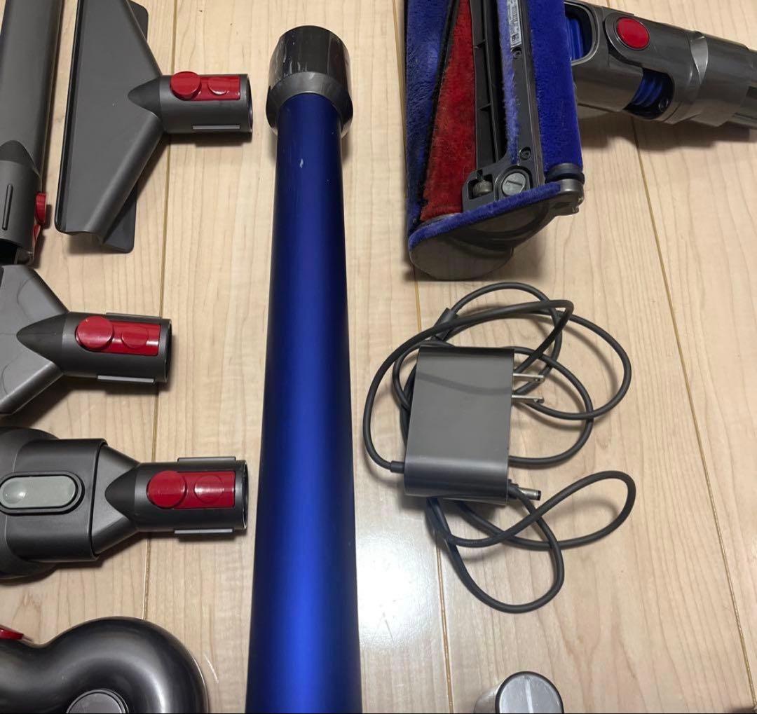 ⑤ すぐ使える！動作品！dysonダイソンコードレスクリーナー純正SV10K