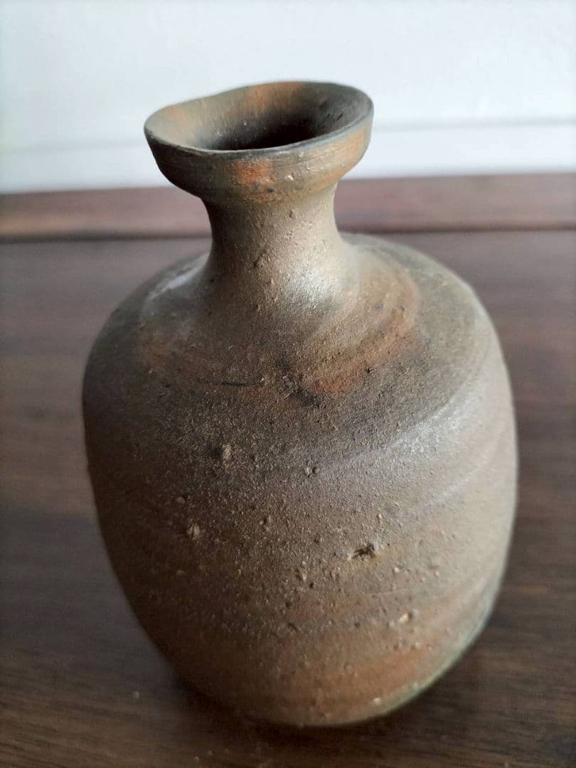備前花入　木箱付き　備前焼　高さ約13cm　花瓶　陶器　陶芸　工芸