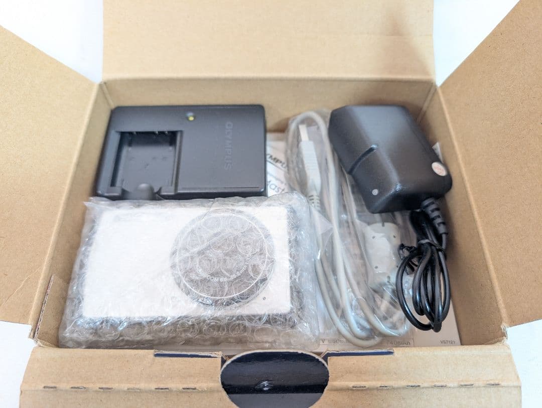 【極美品】デジカメ OLYMPUS μ-7000
