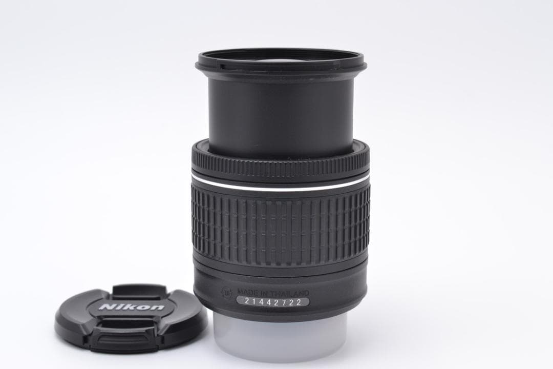 ■ ほぼ新品 S数極少 ■ ニコン　Nikon D3400 RED レンズキット